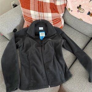 Columbia Black Full Zip Fleece